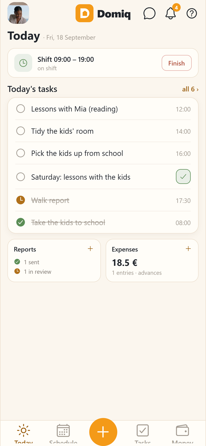 Staff screen: shift, today’s tasks, reports and expenses